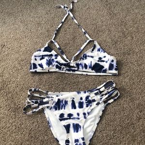 Multicolored swim suit